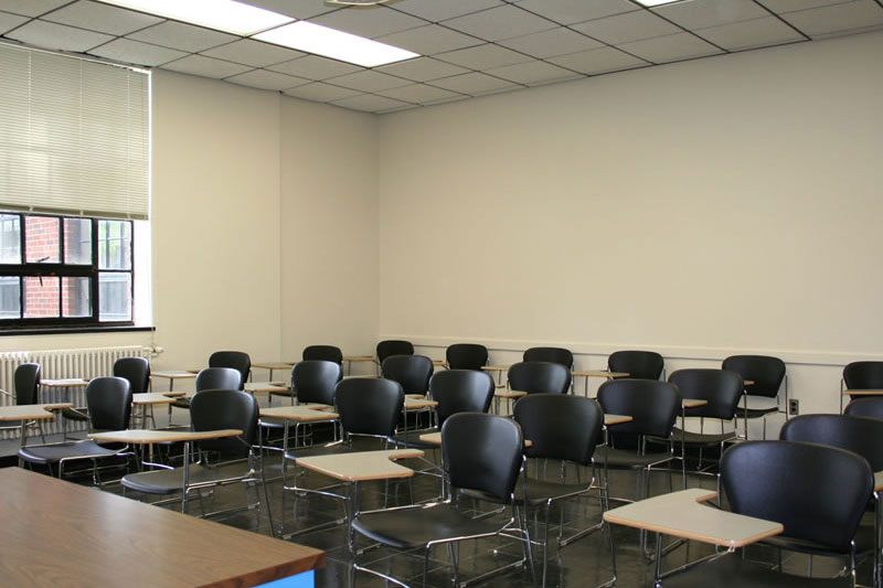 Fenton 166 Student desks arranged in rows.